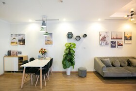 Full House Homestay