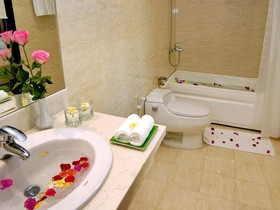Galliot Hotel