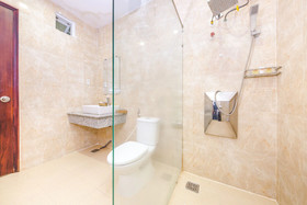 Gia Bao Apartment by OYO Rooms