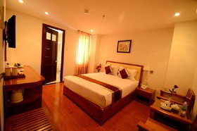 Golden Beach Hotel