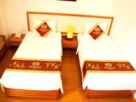 Golden Beach Hotel