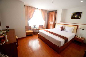 Golden Beach Hotel