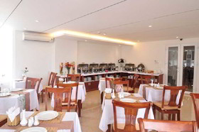 Golden Beach Hotel
