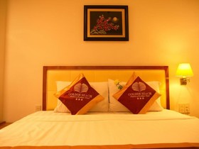 Golden Beach Hotel