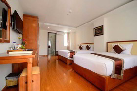 Golden Beach Hotel