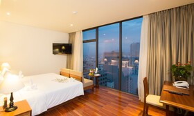 Green Beach Hotel
