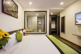 Green Lighthouse Hotel