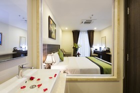 Green Lighthouse Hotel