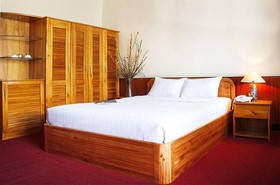 Tropicana Hotel