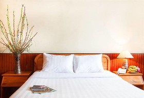 Tropicana Hotel