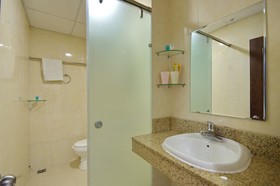 Handy Holiday Beach Apartment