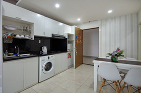 Handy Holiday Beach Apartment
