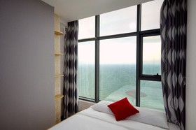 Handy Holiday Beach Apartment