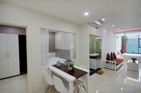 Handy Holiday Beach Apartment