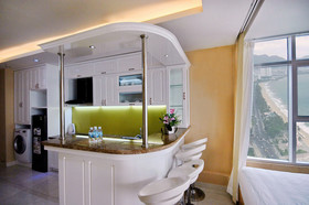 Handy Holiday Beach Apartment