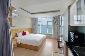 Handy Holiday Beach Apartment
