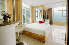 Handy Holiday Beach Apartment