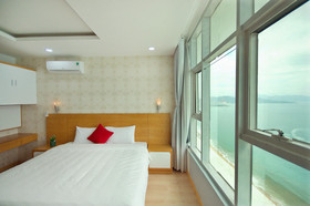 Handy Holiday Beach Apartment