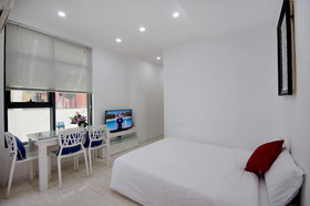 Handy Holiday Beach Apartment