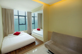 Handy Holiday Beach Apartment