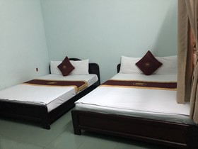 Hong Ngoc Hotel by OYO Rooms