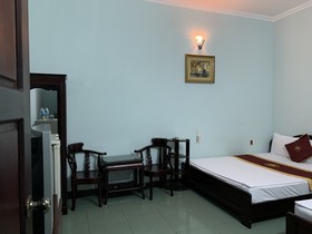 Hong Ngoc Hotel by OYO Rooms