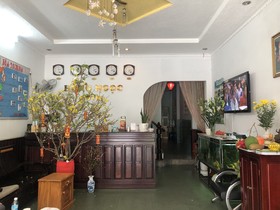 Hong Ngoc Hotel by OYO Rooms