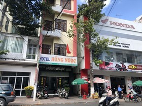 Hong Ngoc Hotel by OYO Rooms