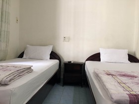 Huy Vu Motel by OYO Rooms