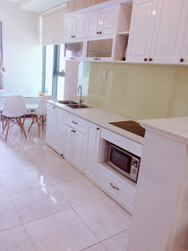 Ideal Time Apartment