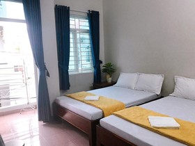 Khanh Huyen Motel by OYO Rooms