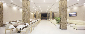 La Casa Hotel