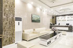 La Casa Hotel