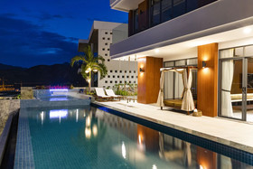 Lahome Retreats Villa Des Arts