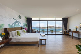 Lahome Retreats Villa Des Arts
