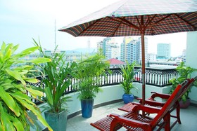 La Suisse Hotel