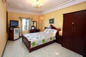 La Suisse Hotel