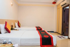 Le Duong Hotel