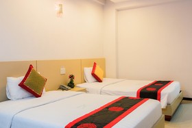 Le Duong Hotel
