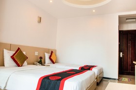 Le Duong Hotel