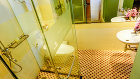 Le Duong Hotel