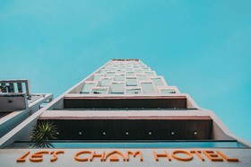 Le's Cham