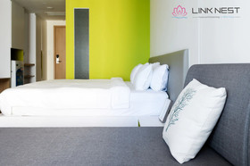LinkNest Sea View Apartment