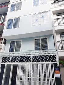 Livin' Hub Hostel & Apartment