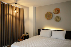 Livin' Hub Hostel & Apartment