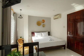 Livin' Hub Hostel & Apartment