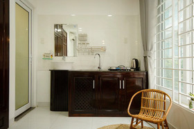 Livin' Hub Hostel & Apartment