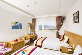 Majestic Star Hotel