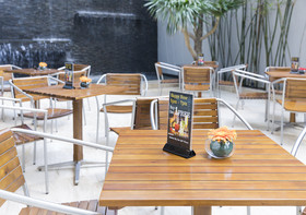 Maple Hotel & Apartment