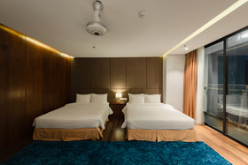 Maple Hotel & Apartment